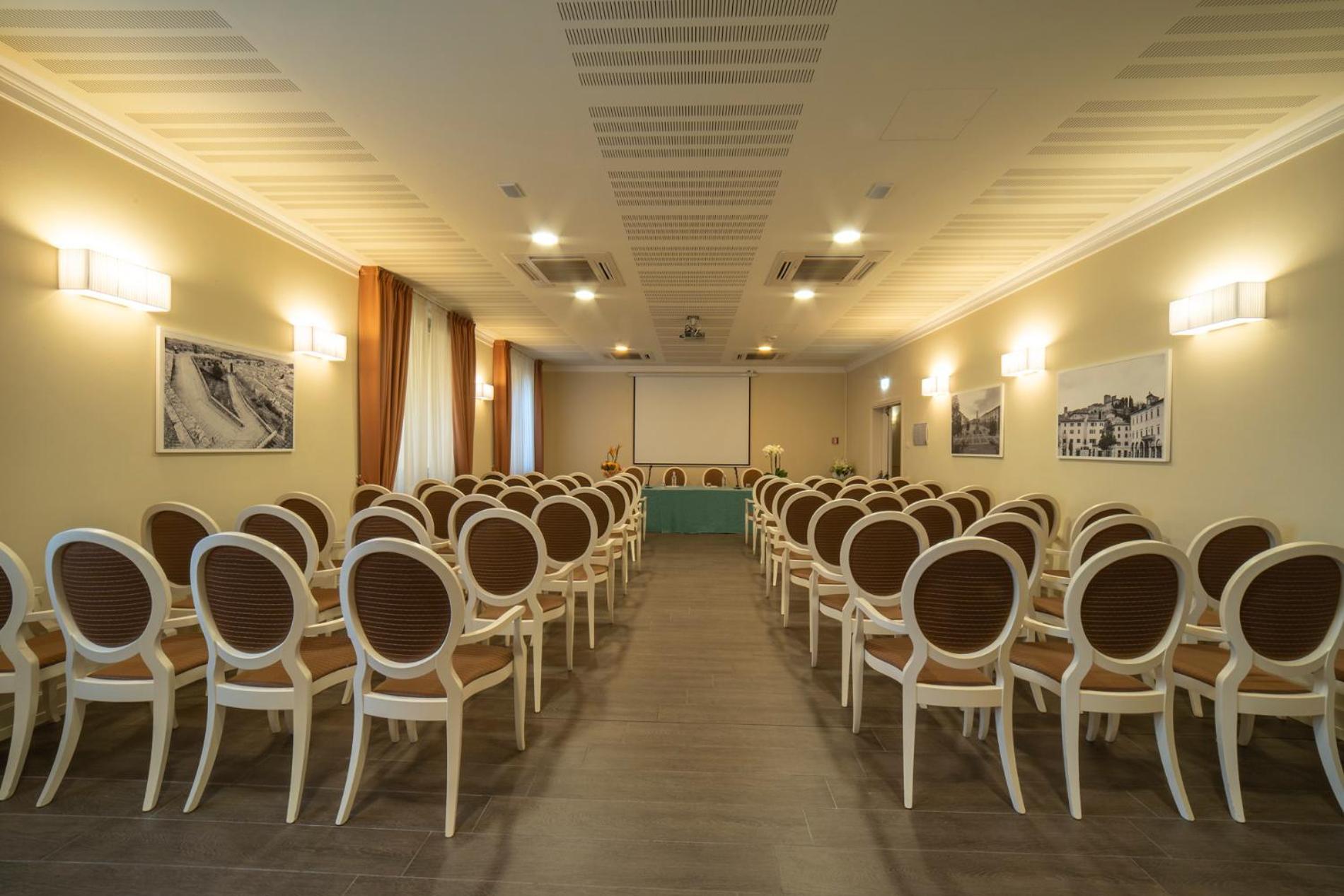 Hotel Palazzo San Lorenzo & Spa Колле-ди-Валь-д'Эльса Экстерьер фото